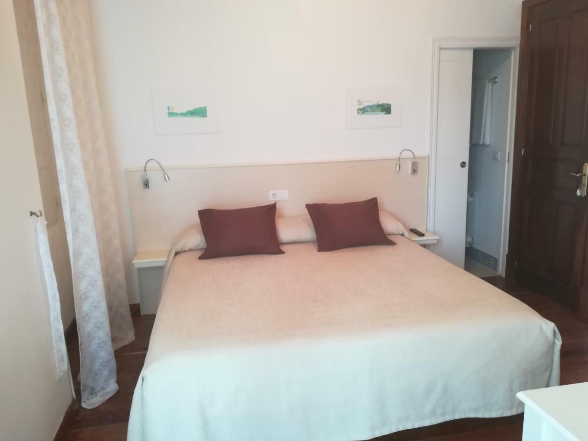 Casa Simon Hotel Tríacastela Eksteriør billede