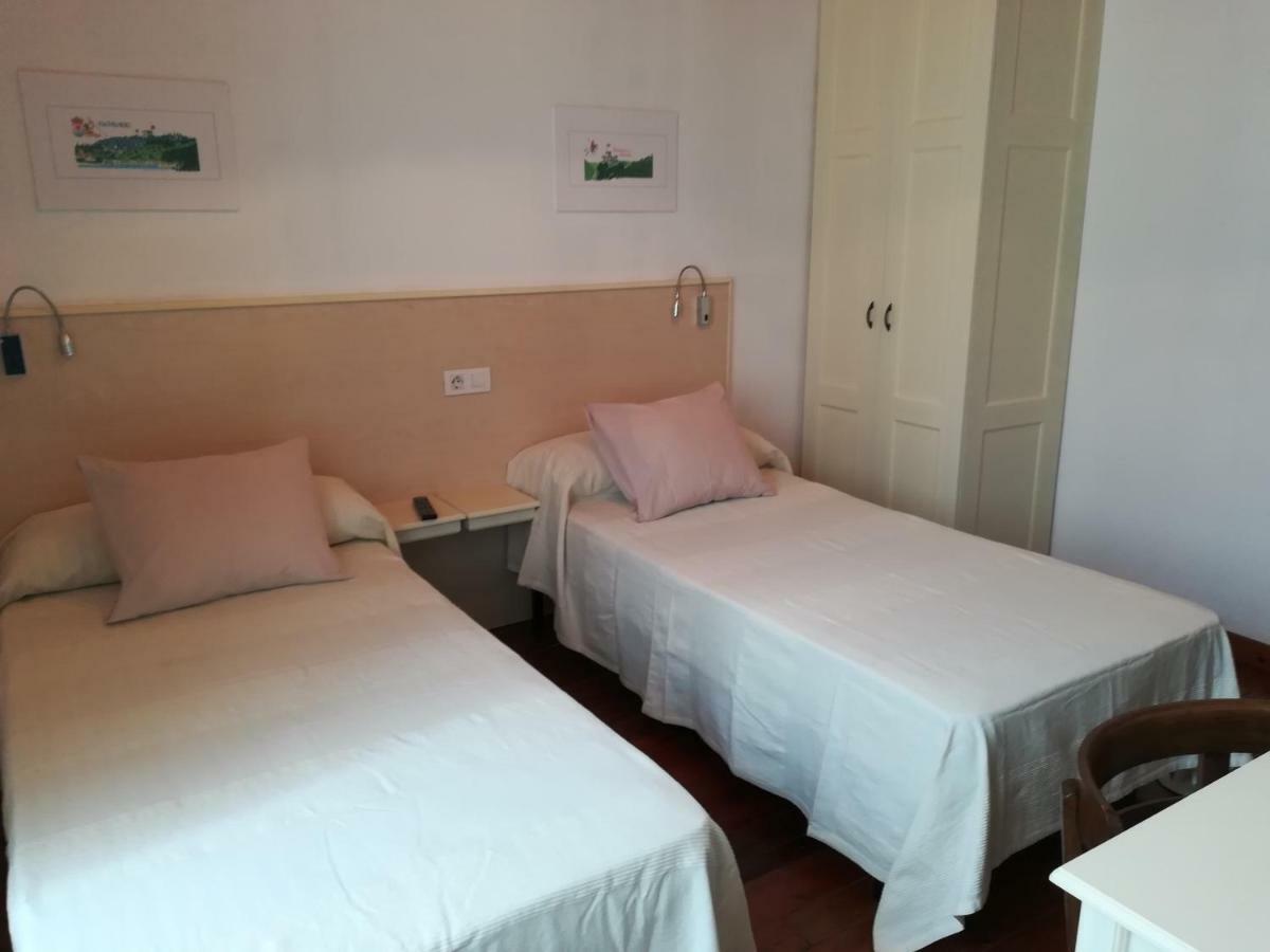Casa Simon Hotel Tríacastela Eksteriør billede