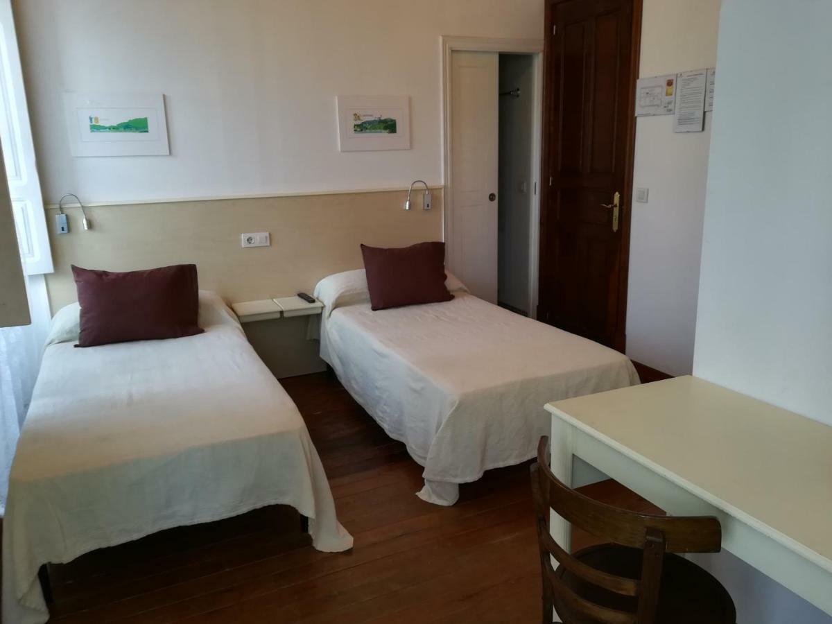 Casa Simon Hotel Tríacastela Eksteriør billede