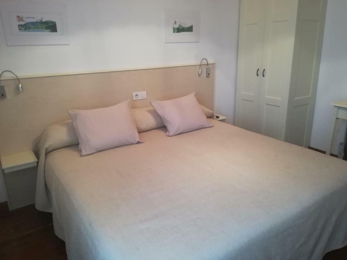 Casa Simon Hotel Tríacastela Eksteriør billede
